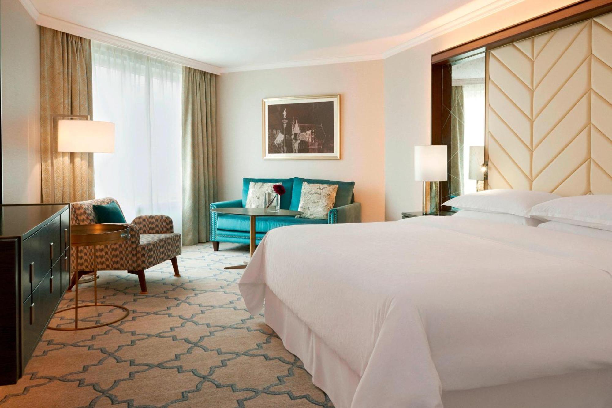 เชอราตัน แกรนด์ วอร์ซอ Hotel ภายนอก รูปภาพ Deluxe room
